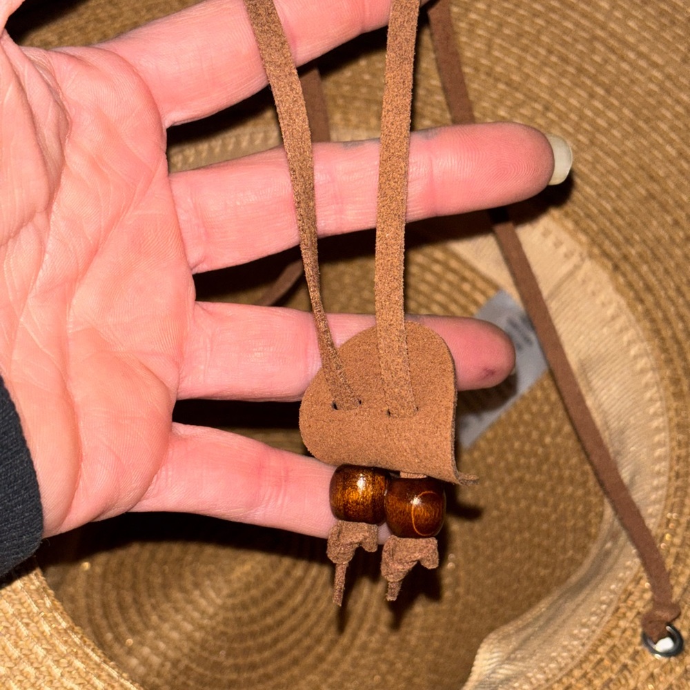 Straw Hat - Picture 7 of 7